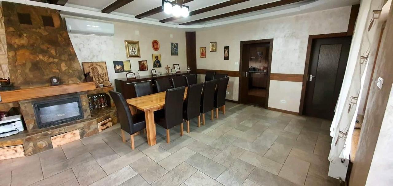 Pensiunea Raiul Muntilor Sebiş Buitenkant foto